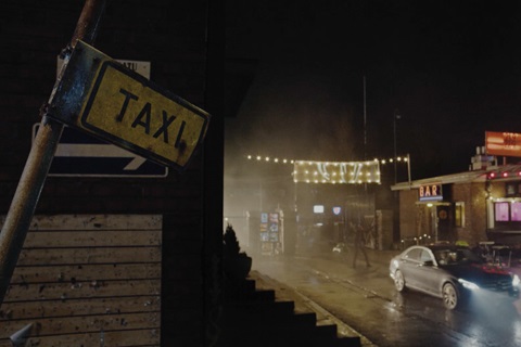 Taksinkäyttäjien tarinoita taksitolpilta