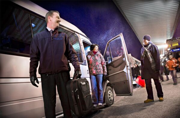 Rovaniemen Taksipalvelu Oy mukaan valtakunnalliseen 02 Taksi -palveluun