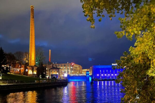 Lentoasema, taksi, Tampere – paljonko maksaa taksi Tampereen keskustasta lentokentälle?